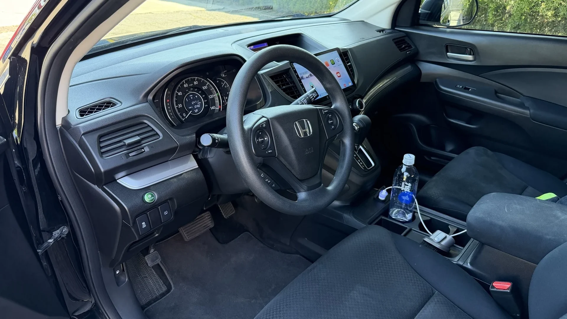 Honda CR-V driver interior