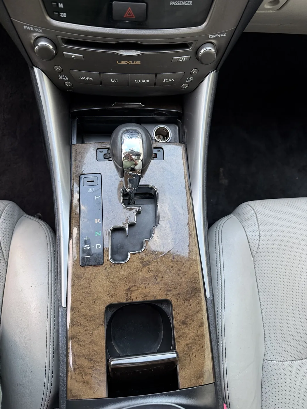 Lexus IS 250 center console after detailing