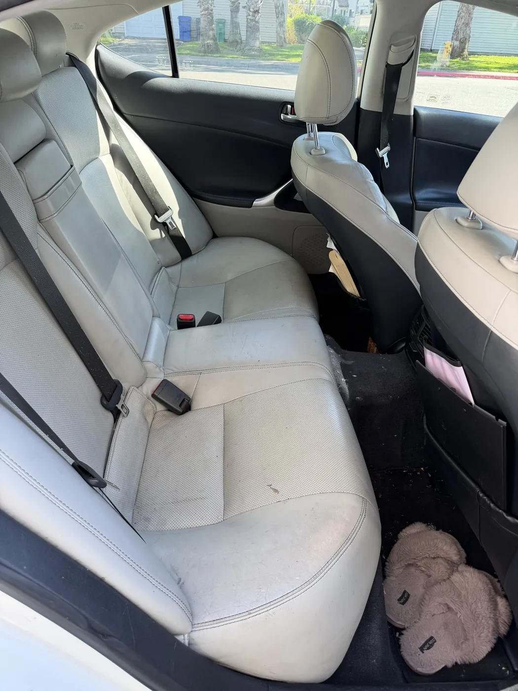 Lexus IS 250 rear seat before detailing