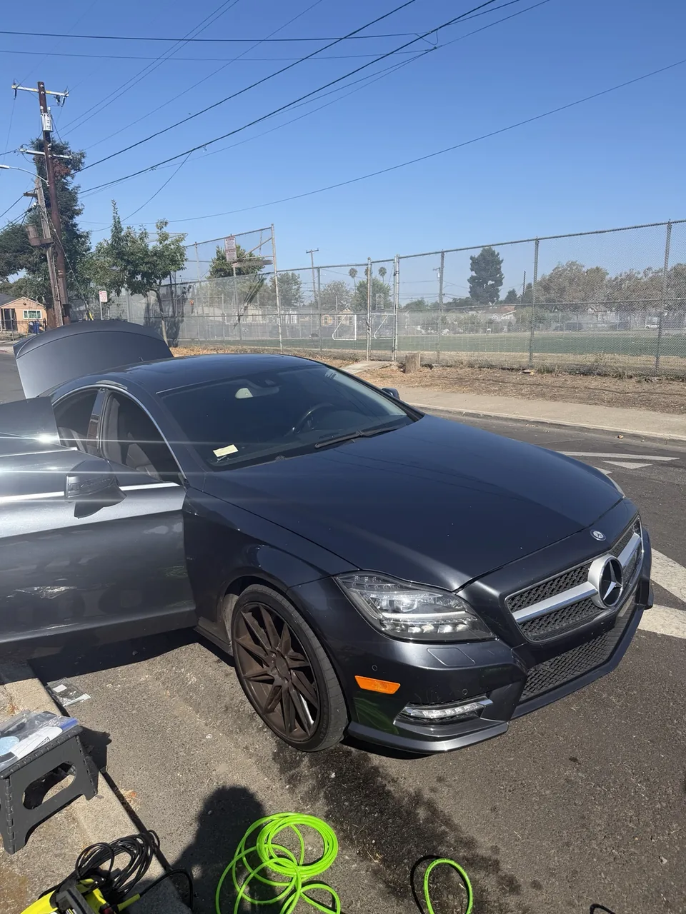 Mercedes-Benz CLS 550 front exterior before detailing
