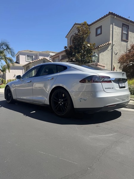 Vehicle detailing photo 19
